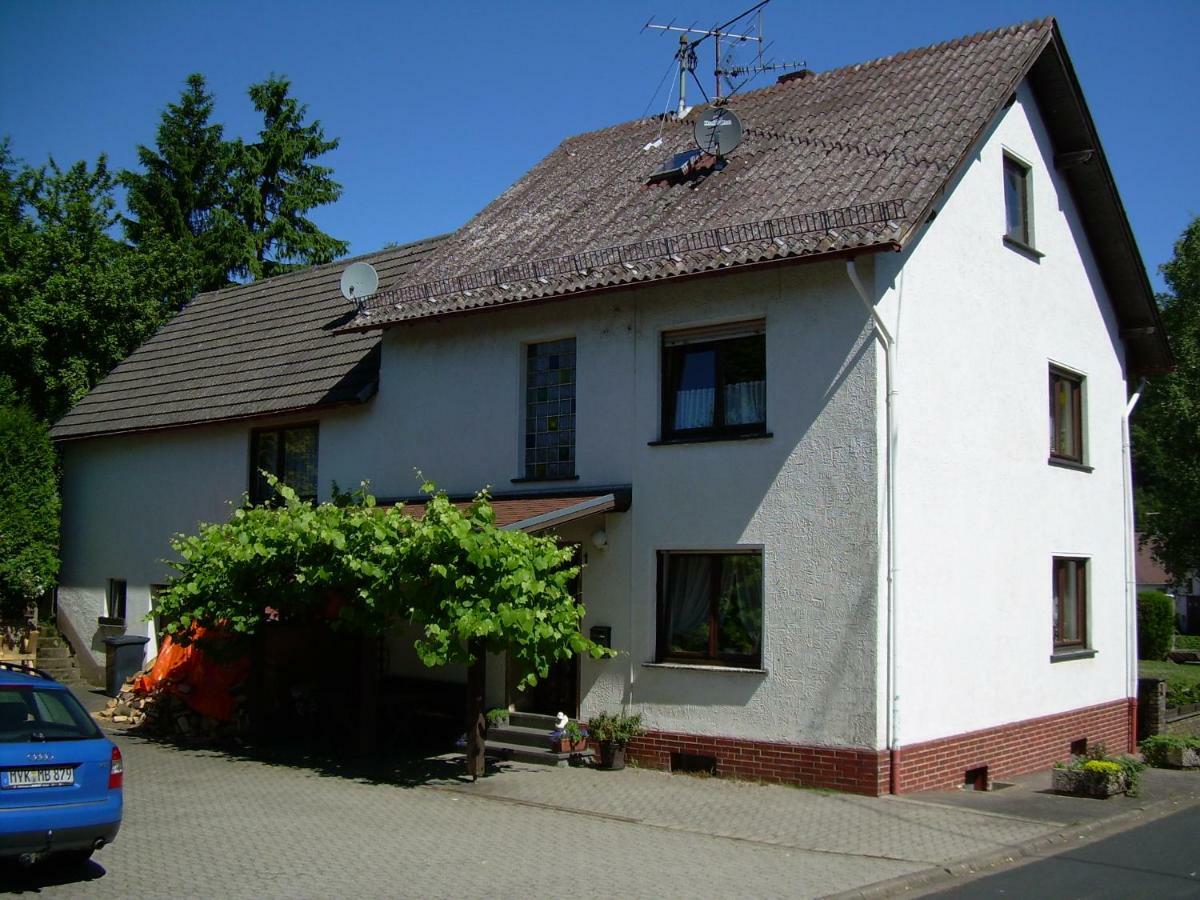 Ferienhaus Burggraf Kelberg Bagian luar foto
